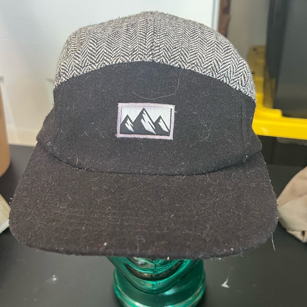 Pugs 5 panel hat